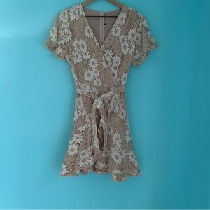 Modcloth Crochet Floral Lace Mini Flutter Sleeve Surplice A-Line Dress Tan M